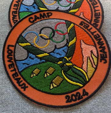 Ecusson brodé Scouts Camp 2024 CustomizeFR